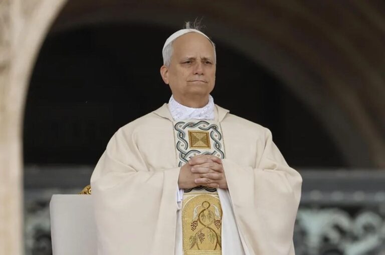 Papa León XIV advierte riesgos nucleares a 40 años de Chernóbil